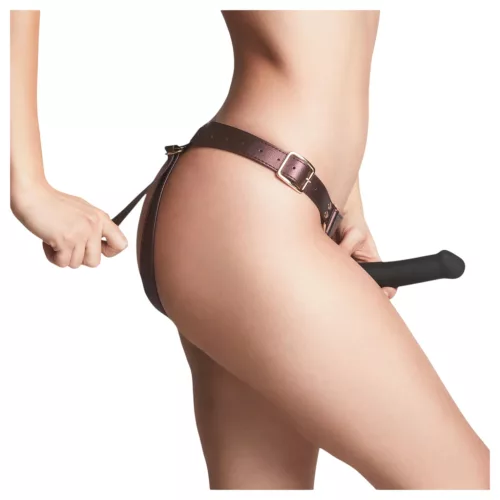 / Strap-on-me - alsó felcsatolható dildóhoz - XS-XXL (barna)