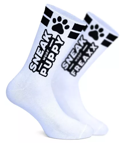 SNEAKFREAXX - prémium kutyás zoknik feketében és fehérben