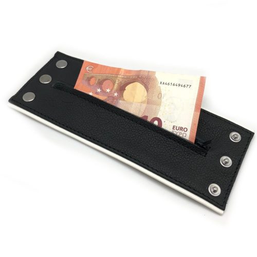 Bőr csuklópánt – fekete-fehér, cipzárral