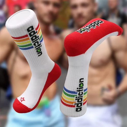 Addiction Pride – divatos, színes zoknik érzéki stílusban