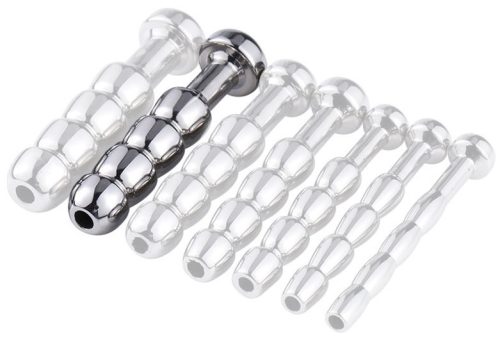 Mega – 4,5 cm-es átmérőjű, piercinges húgycső dugó