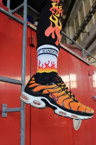 HOT SOCKS Sk8erboy – stílusos, szexi zokni férfiaknak