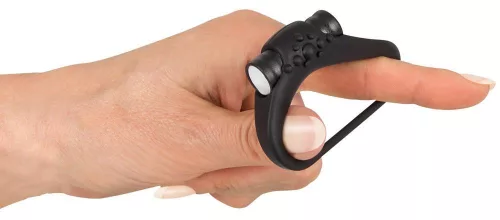 Vibráló péniszgyűrű erősítő 3,2 cm fekete szilikon mix