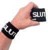 SLUT Karszalagok (2 db) – stílusos önkifejezési eszköz