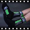 SNEAK PUPPY – Stílusos fekete-zöld zokni
