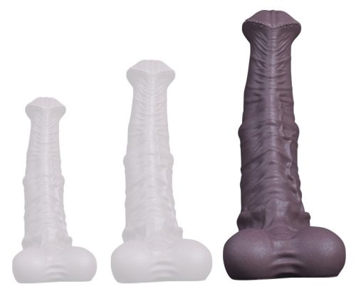 Equux Szilikon Dildó L – 30 x 9 cm érzéki élvezetért