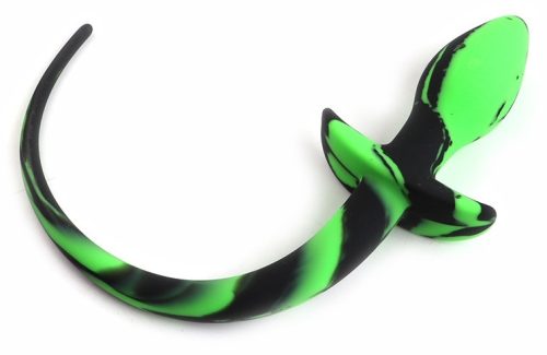 Zöld-fekete szilikon kutyafarok plug – 7,5 cm x 3,1 cm