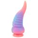 Oktox Luminescent – fénylő vibráló dildó (15 x 6 cm)