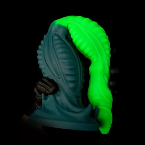Dildó Texturált felületű Szilikon 37 cm Fekete