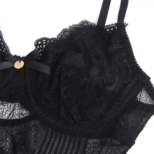 SUBBLIME – érzéki fekete csipkés bodysuit S/M méretben